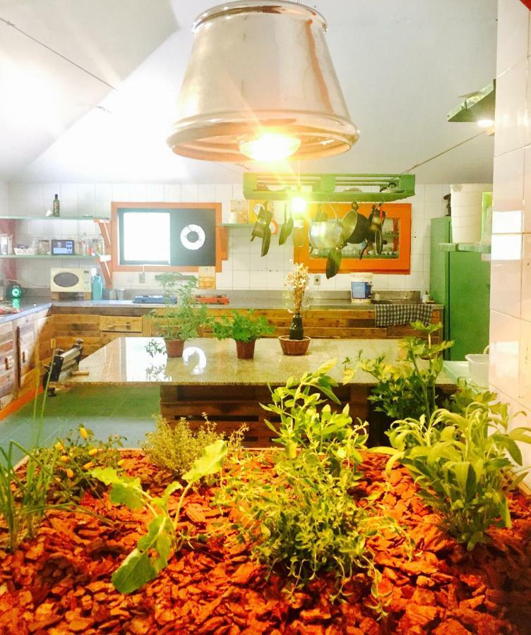 The Eco Palace Hostel Armacao dos Buzios Exterior photo